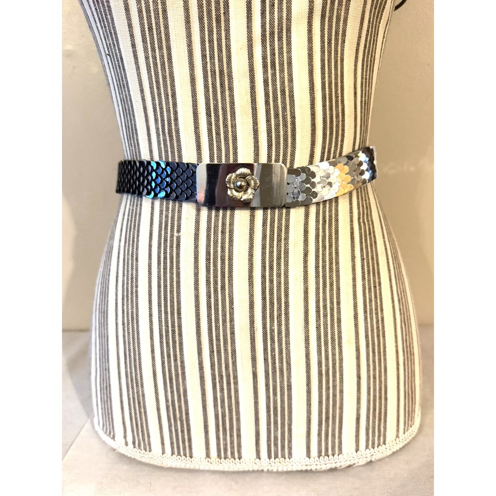 Vintage Stretchy Silver Metal Fish Scales Belt -25" Unstretched/Elastic 80s Glam
